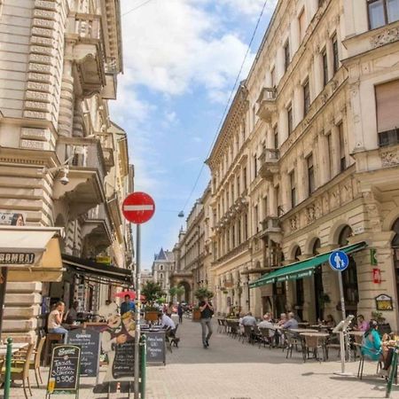 Cozy Downtown Studio Apartment Βουδαπέστη Εξωτερικό φωτογραφία