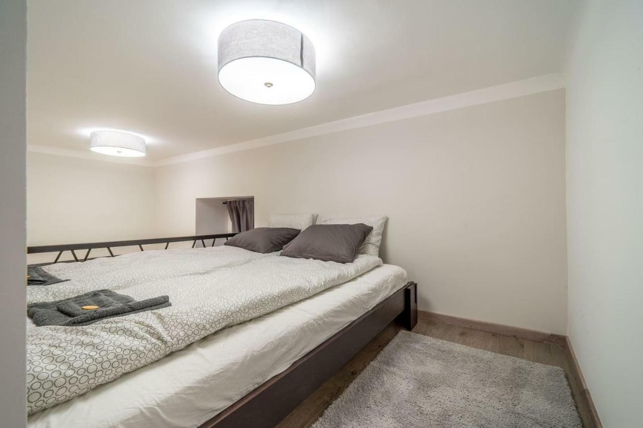 Cozy Downtown Studio Apartment Βουδαπέστη Εξωτερικό φωτογραφία